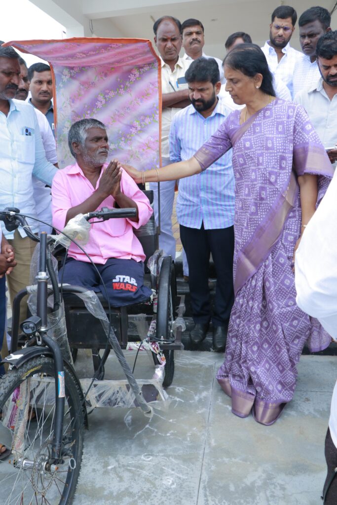 mla sabitha indra reddy distributed tricycle for disabled 3