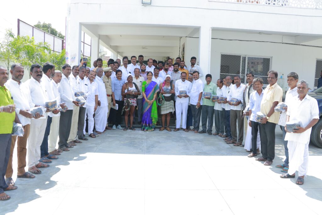 sabitha indra reddy distributes safety kits 3