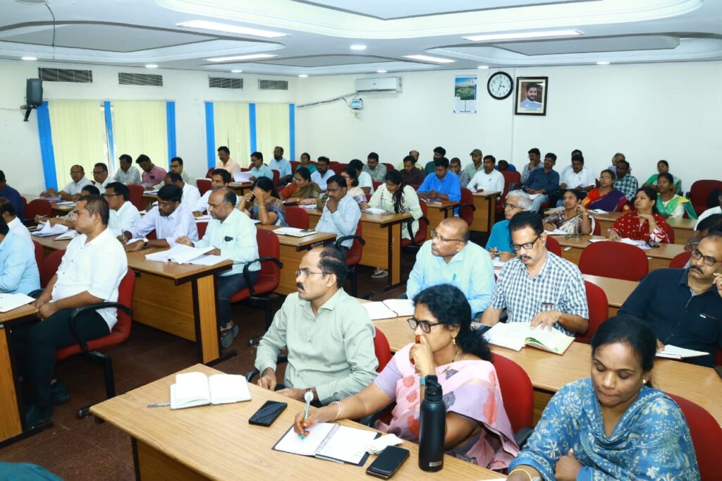 Nalgonda District Collector B Chandrashekhar El Nino Review Drinking Water Steps