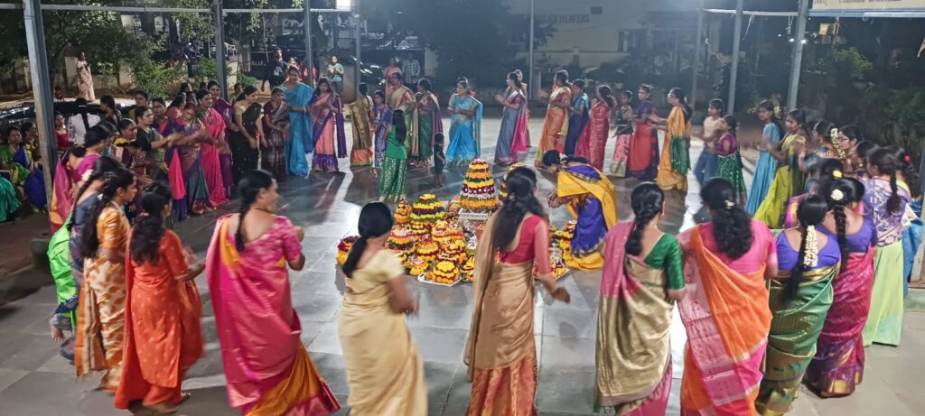 Haripuri Colony Bathukamma